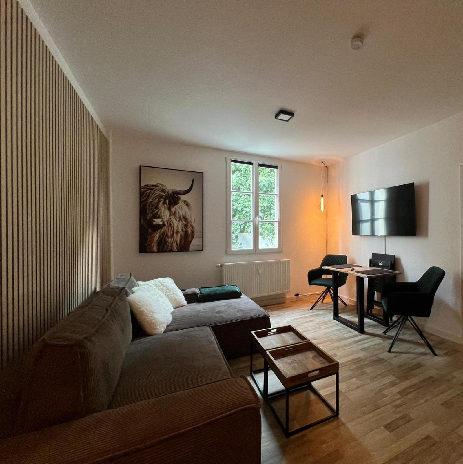 100M E-Ladestation - Max 4 Pers - Duesseldorf - Ruhrgebiet - Pilgerstaette Appartement Velbert Buitenkant foto